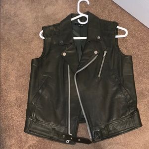 Theory 100% leather biker vest -hunter green color